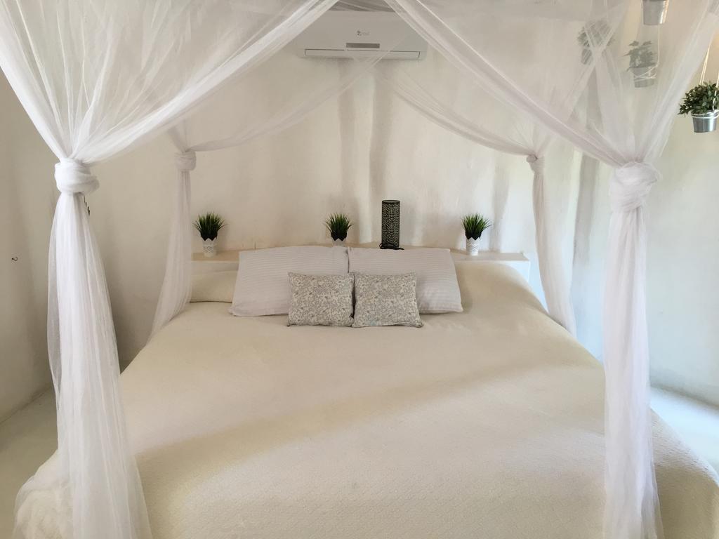 Harmony Glamping Boutique Hotel And Yoga トゥルム エクステリア 写真